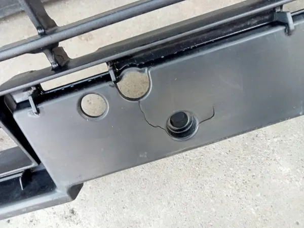 TOYOTA HILUX VIII 15- Griglia anteriore 53112-0K130 image 4