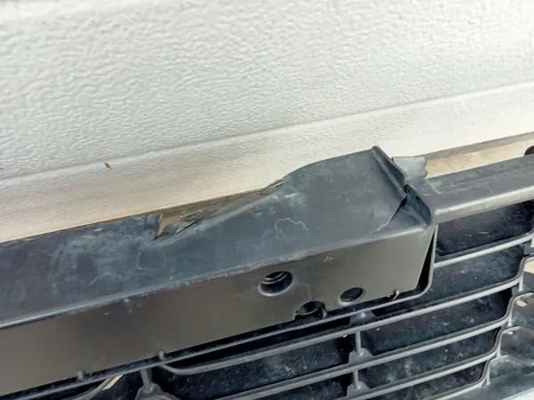 TOYOTA HILUX VIII 15- Griglia anteriore 53112-0K130 image 7