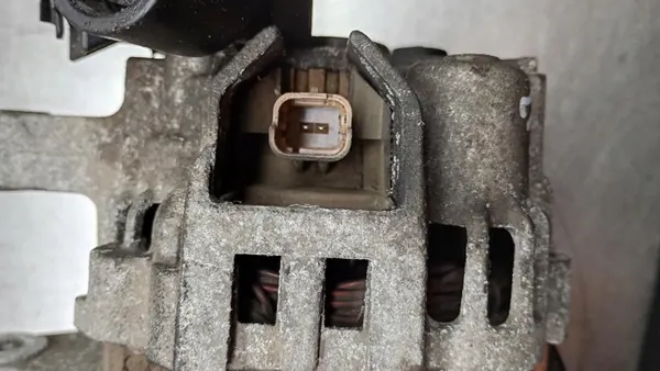 Vaihtovirtageneraattori Peugeot 206 1.4B 02R 9644927080 image 6