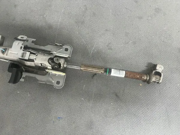 Peugeot 208 1.6 HDI 14r Colonne de Direction OEM XCV13414 image 3
