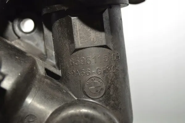 Carcasa de termostato BMW X5 3.0L 2021 OEM 11538596115 image 5