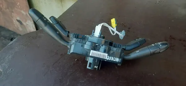 Stuurkolomschakelaar Citroen Berlingo II OE 98200131XT image 3