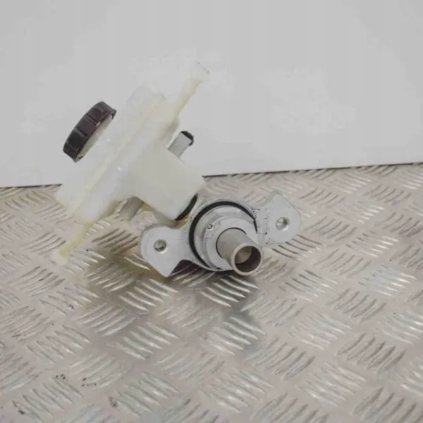 Cilindro de travão BMW OEM 6794473 para X3 F25 2.0L Diesel image 3