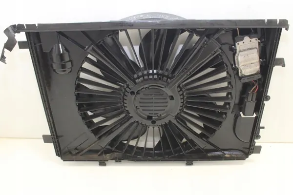 Koelventilator OEM 360148365 voor Mercedes W204 2.2 CDI image 4