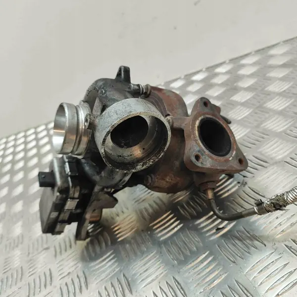 Turboahtim OEM A6511530394 Mercedes-Benz A-luokalle image 9