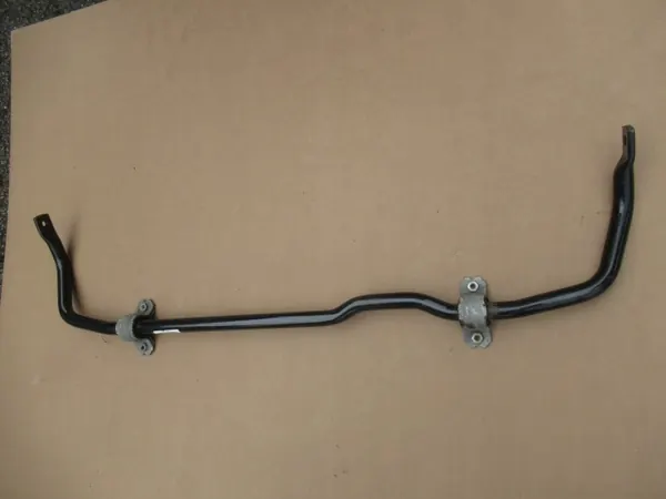 Audi Q3 F3 83A etuvakainlinkki OEM 3Q0411303K image 5