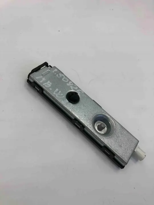 Antennförstärkare OEM A2239052802 för Mercedes-Benz C image 2