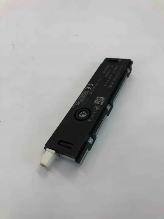 Antennförstärkare OEM A2239052802 för Mercedes-Benz C image 3