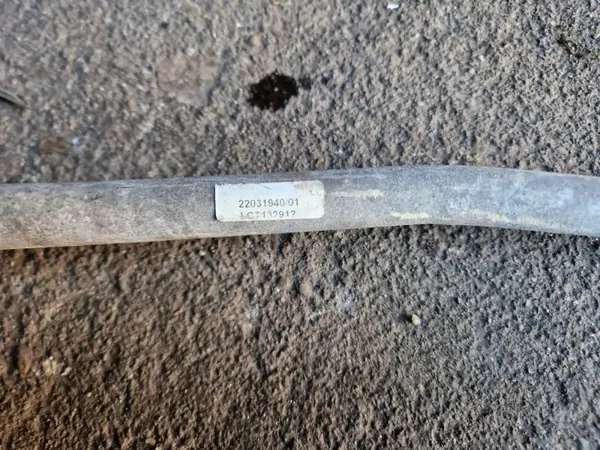Tubo de compresor de aire OEM 22031940 para Volvo FM image 4