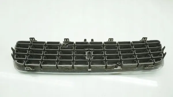 Volvo S80 I Lift Grille OEM 8659947 - Gebruikt image 5