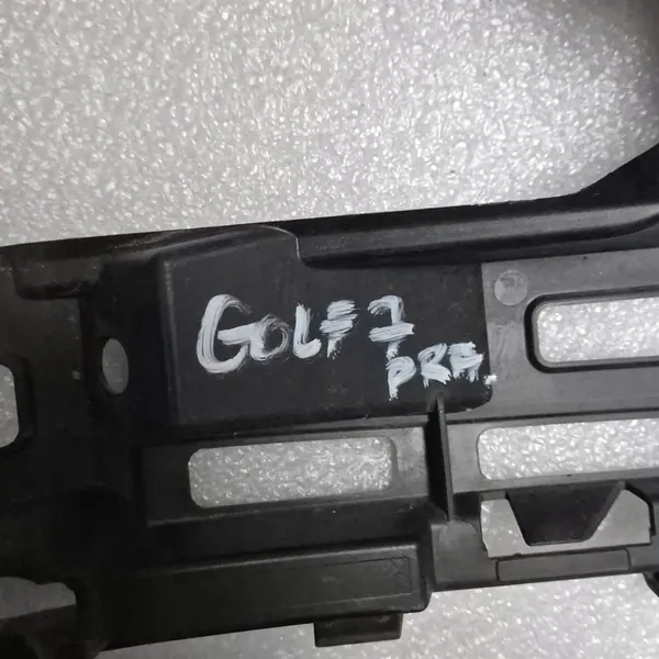 Suporte de Para-choque Frontal Esquerdo Volkswagen Golf Mk7 5G0807723P image 5