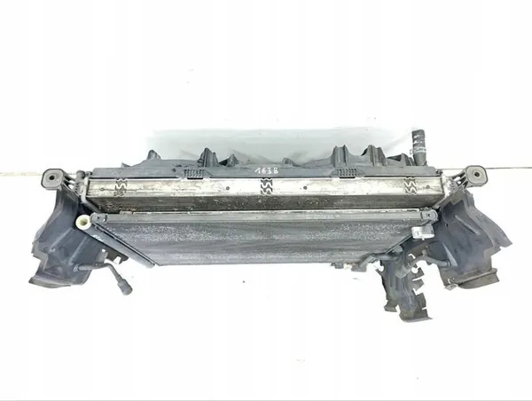 Radiador Audi A8 2015 4H0260401F image 2