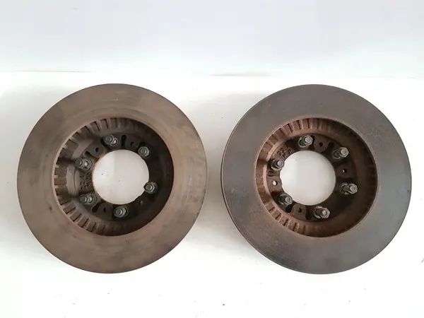 2000 Mitsubishi Pajero Sport I Front Brake Disc MB699716 image 3