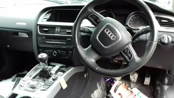 Pompe à huile OEM 03L103587 pour Audi A5 2.0L 2011 image 9