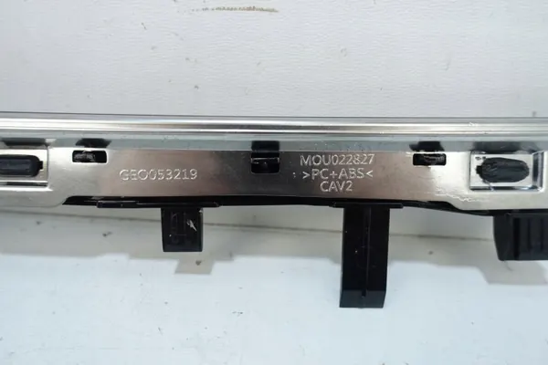 Décor tableau de bord Peugeot 9823462080 208 II 2019- image 6
