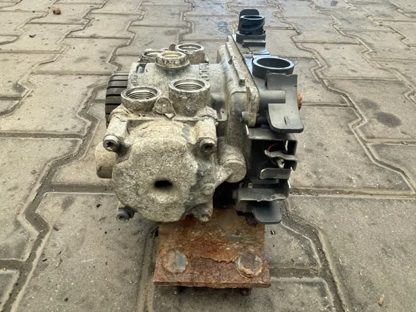 DAF CF85 2006-2013 EBS-Ventil OEM 72245987541274 image 4