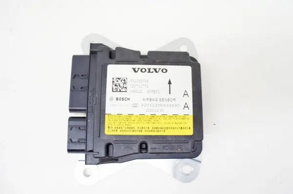 Volvo XC40 T3 Airbag Module OEM UW050 P32315799 image 3