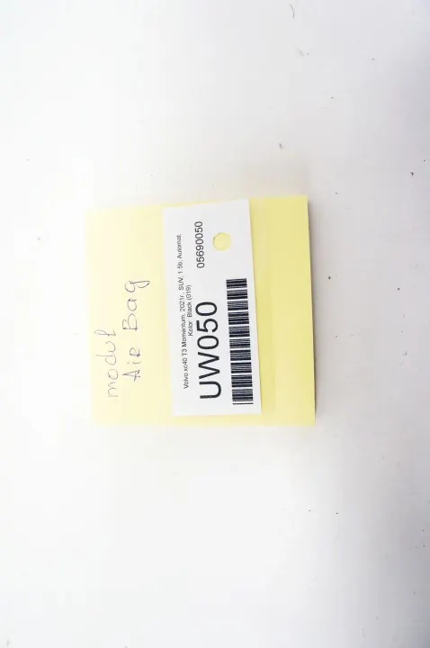 Volvo XC40 T3 Airbag Module OEM UW050 P32315799 image 4