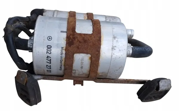 Bränslepump Mercedes SLK R170 0024772701 image 2