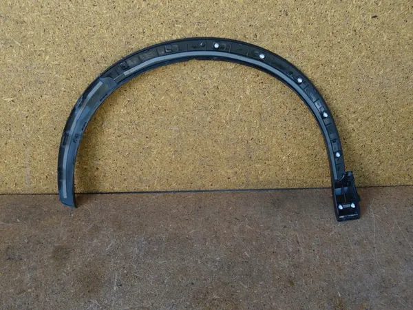 AUDI Q3 8U LIFT 15- S-LINE Etu oikea lokasuoja 8U0853718A image 6