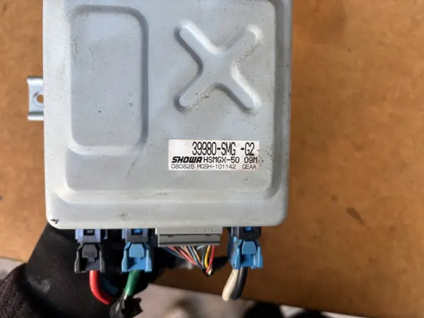 Module direction assistée OEM 39980-SMG-G2 Honda Civic VIII image 4
