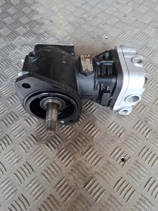 Compresseur d'air OEM 3957726 pour DAF LF55-180 FF55-120 image 3