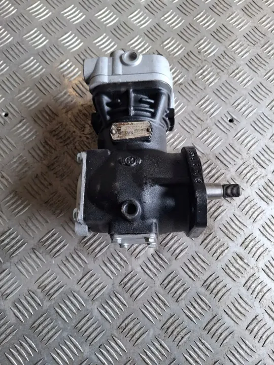 Compresseur d'air OEM 3957726 pour DAF LF55-180 FF55-120 image 4