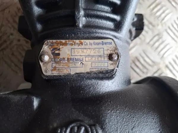 Compresseur d'air OEM 3957726 pour DAF LF55-180 FF55-120 image 5