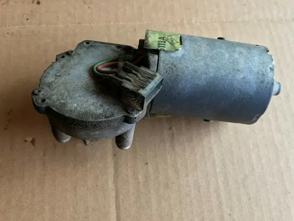 Volkswagen Golf II 1984 Frontscheibenwischermotor OEM image 3