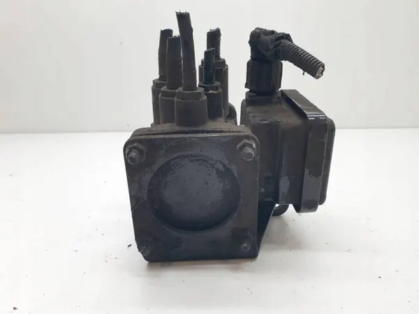 EBS-Ventil OEM 81523016213 für MAN TGX - Gebraucht image 4