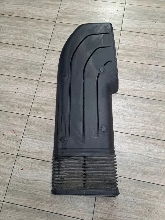 Höger luftintagsslang OEM 20787977 för Renault Premium image 2
