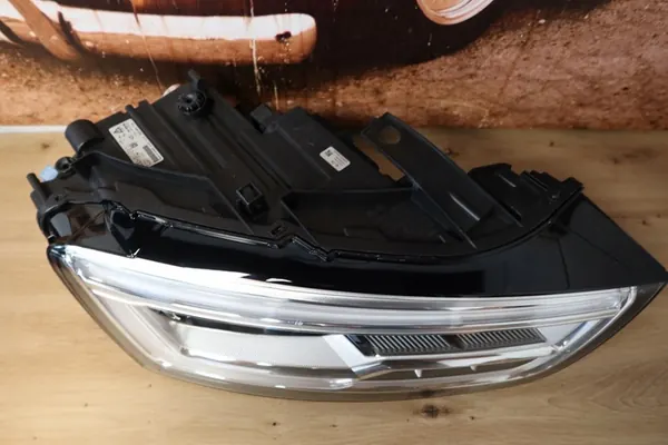 AUDI Q3 FULL LED FARO DERECHO image 3