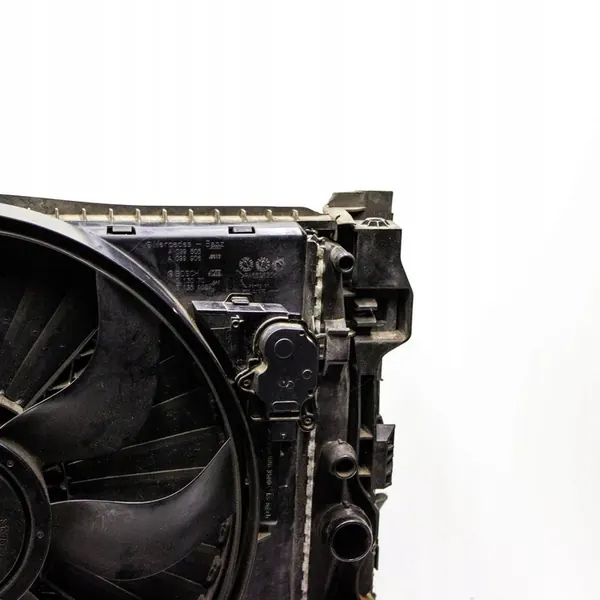Klimatanläggningsradiator Mercedes A0995001354 image 4