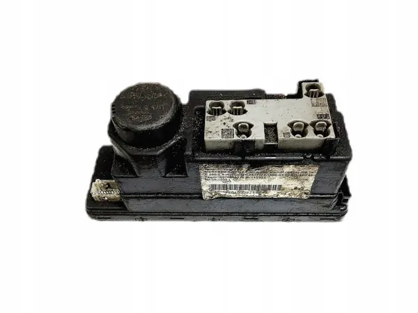 Mercedes-Benz E W210 Pumpe OEM 2108001748 image 2