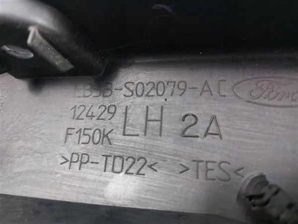 Nedre Övre Vindruta Ford Explorer VI 2019- image 3