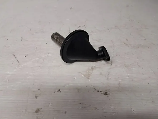 Begagnad Audi oljepump 3.0 TDI OEM E0332ADU0020B image 2