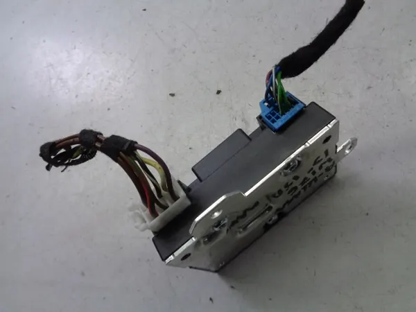 Fuel Pump Controller MERCEDES-BENZ CLS (C218) A0009001704 image 4