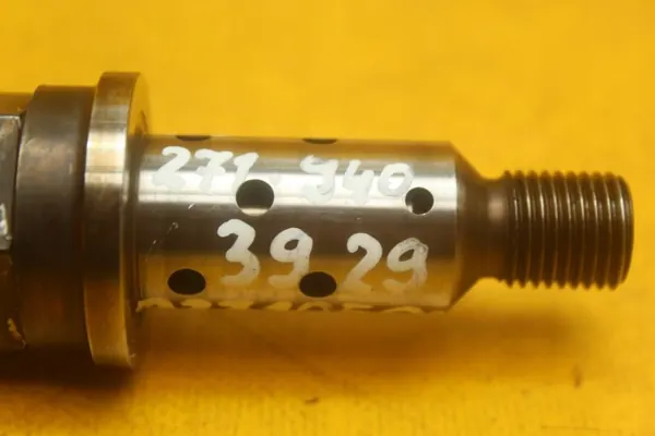 Soupape de Commande OEM A2710500171 Mercedes W203/W204/W211 image 10