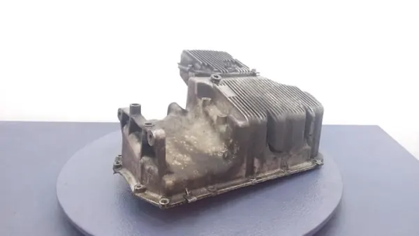 Cárter Alfa Romeo GT 937 OEM 60604854 - Usado image 2