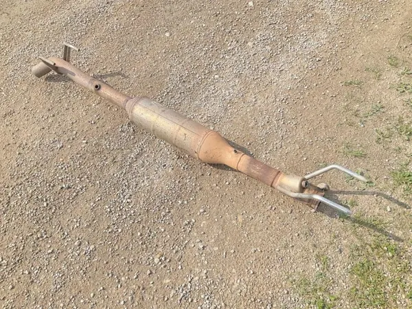 Käytetty Mercedes-Benz Vaimennin OEM A9064902614 image 2