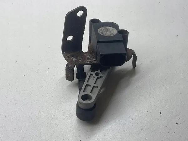 JAGUAR F-PACE Capteur de Niveau HK83-3C279-BA image 1