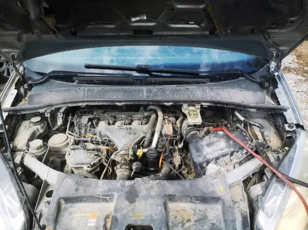Oliepomp Ford S-Max OEM 9644350880 2006 2.0L image 7