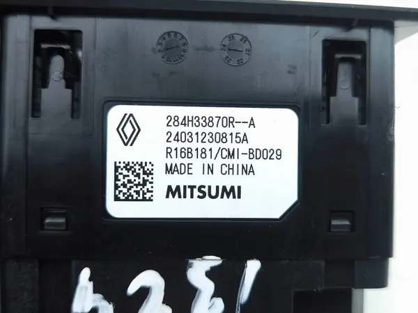 Enchufe USB-C OEM 284H33870R para Renault Captur II image 7