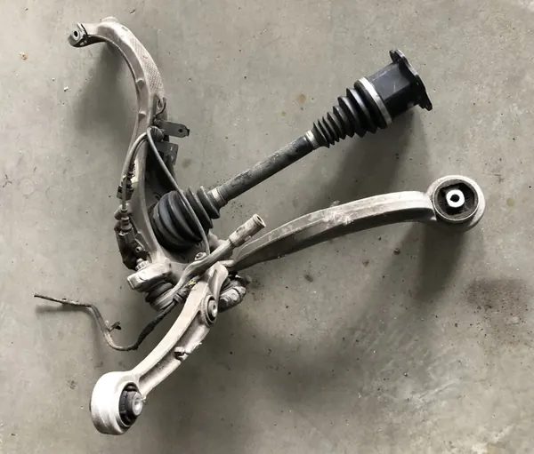 Porsche Macan 95B Rotula OEM 95B407254F - Usado image 2