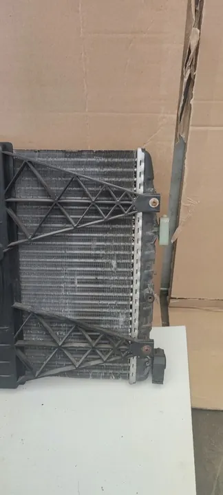 VW POLO 9N LIFT FL 05-09 Radiador + Ventilador AC OEM image 3