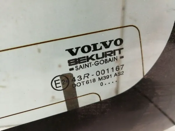 Luna trasera Volvo S40/V40 AS2 OEM - Usado image 5