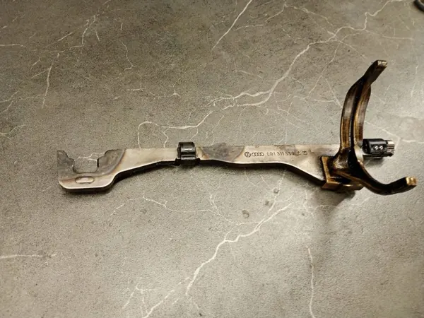 Versnellingsvorkas OEM 0B1311559C Audi A4 B8 image 2