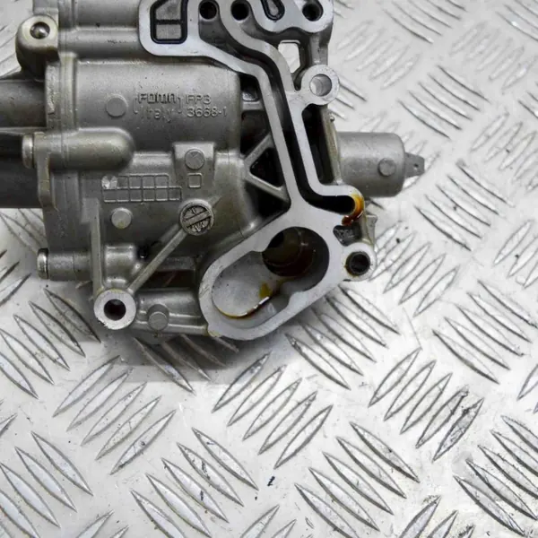 Begagnad oljepump OEM 04E115151A för Audi A3 Sportback image 6