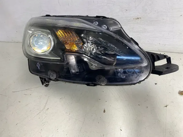 Rechter Voorlicht Peugeot 2008 I Lift EU image 4