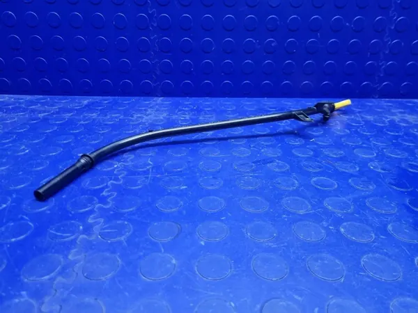 Varilla de aceite Audi A3 8Y OEM 06Q115610B - Usado image 3